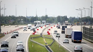 Ruszają konsultacje związane z rozbudową autostrady A2 na odcinku Warszawa - Łódź. W planach jest budowa nowych wewnętrznych pasów na odcinku 89 km