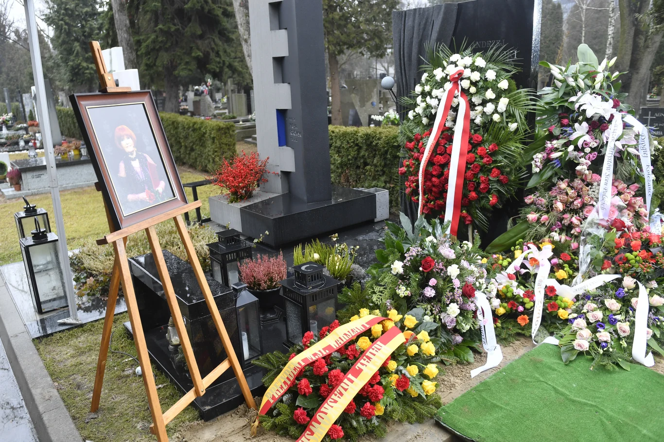 Barbara Krafftówna spoczęła na Powązkach Barbara Krafftówna spoczęła na Powązkach