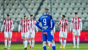 Ostatnio nikt nie chce tu przyjeżdżać... Oto czarna dziura Ekstraklasy! 