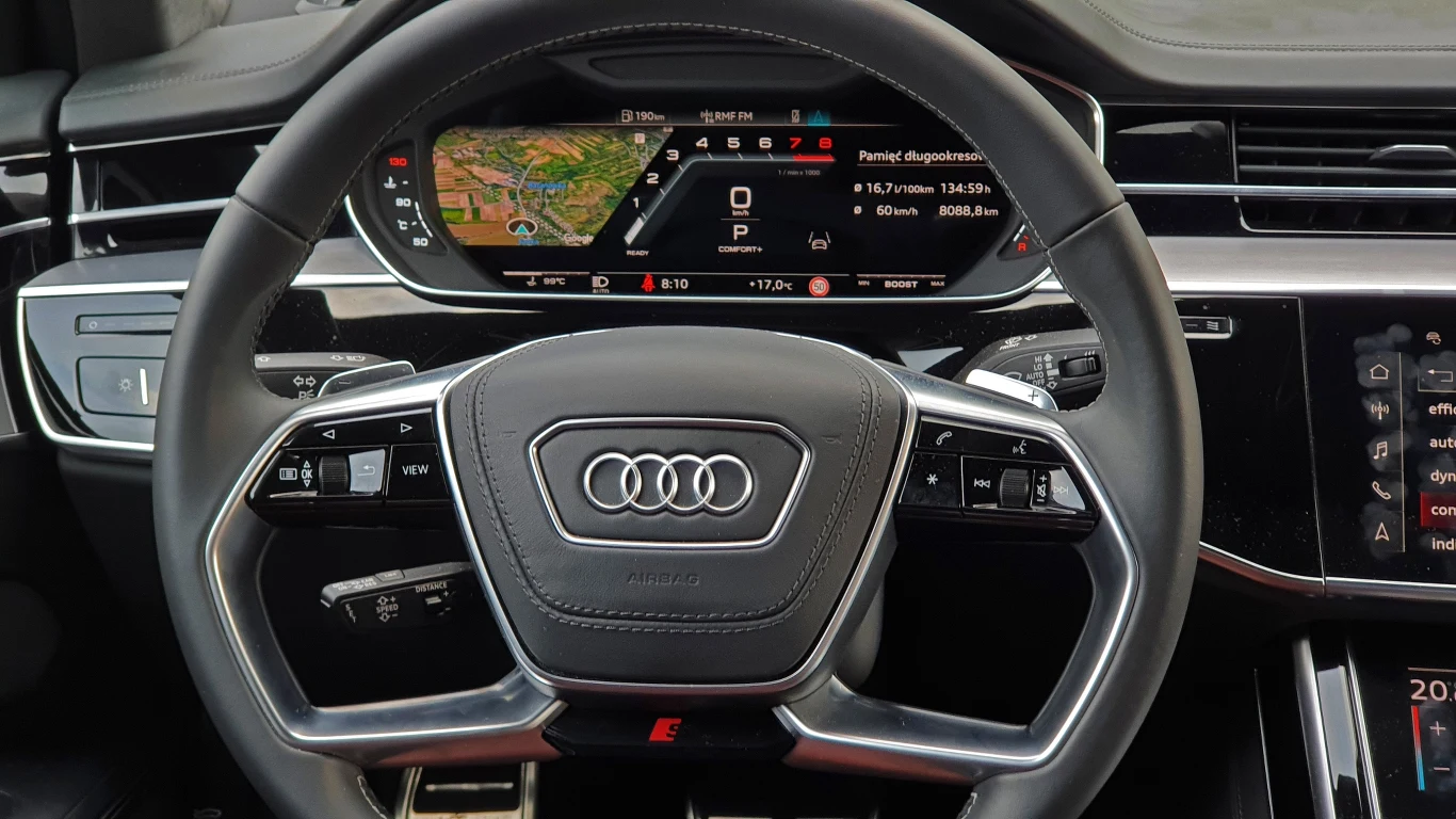 Audi S8