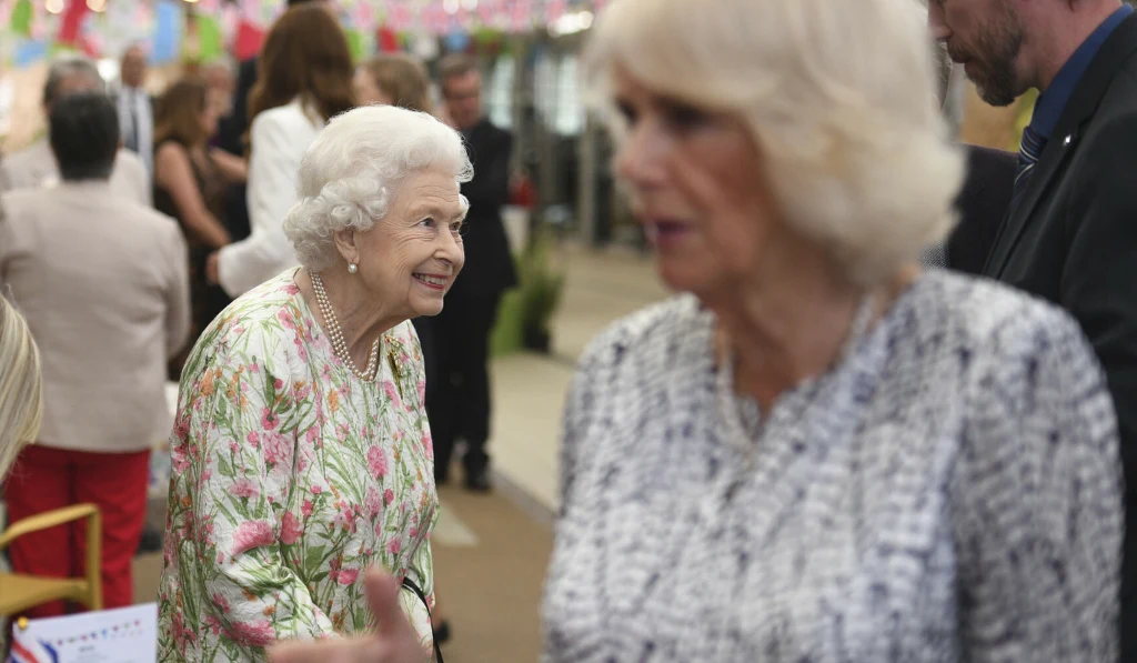Królowa Elżbieta II i księżna Camilla