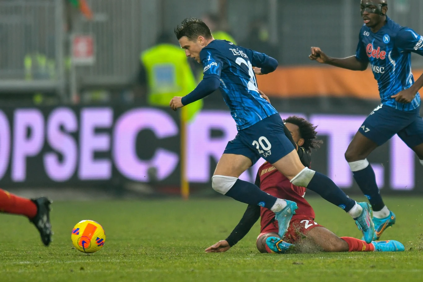 Venezia - Napoli. W akcji Piotr Zieliński Venezia - Napoli. W akcji Piotr Zieliński