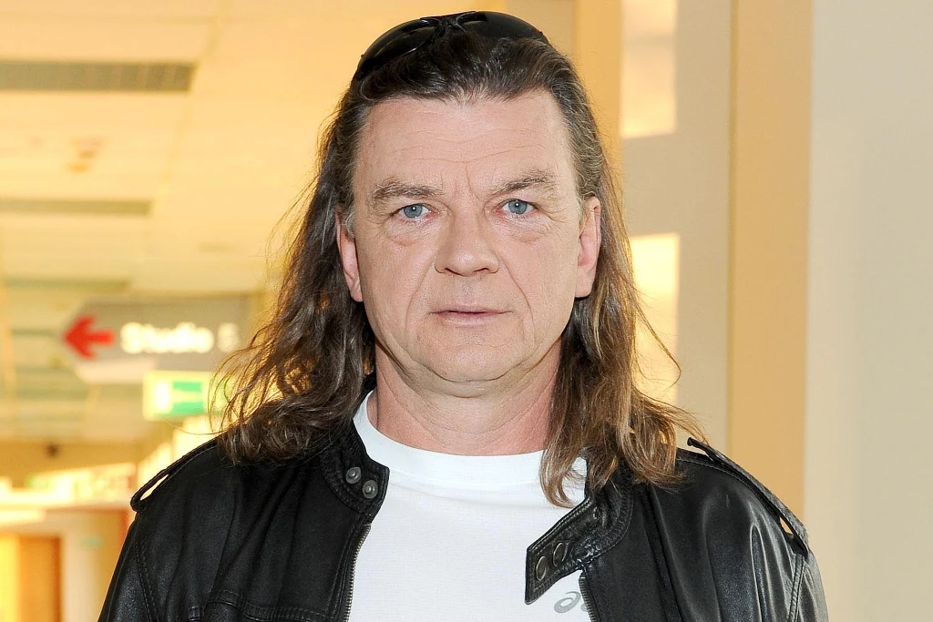 Jacek Wszoła Jacek Wszoła