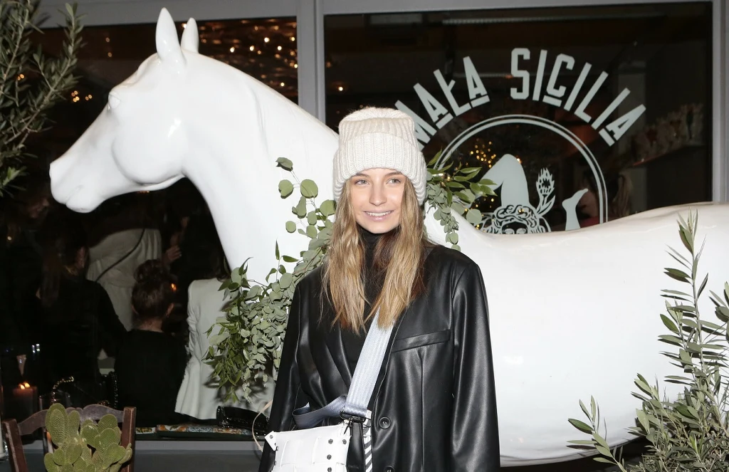 Julia Wieniawa Julia Wieniawa