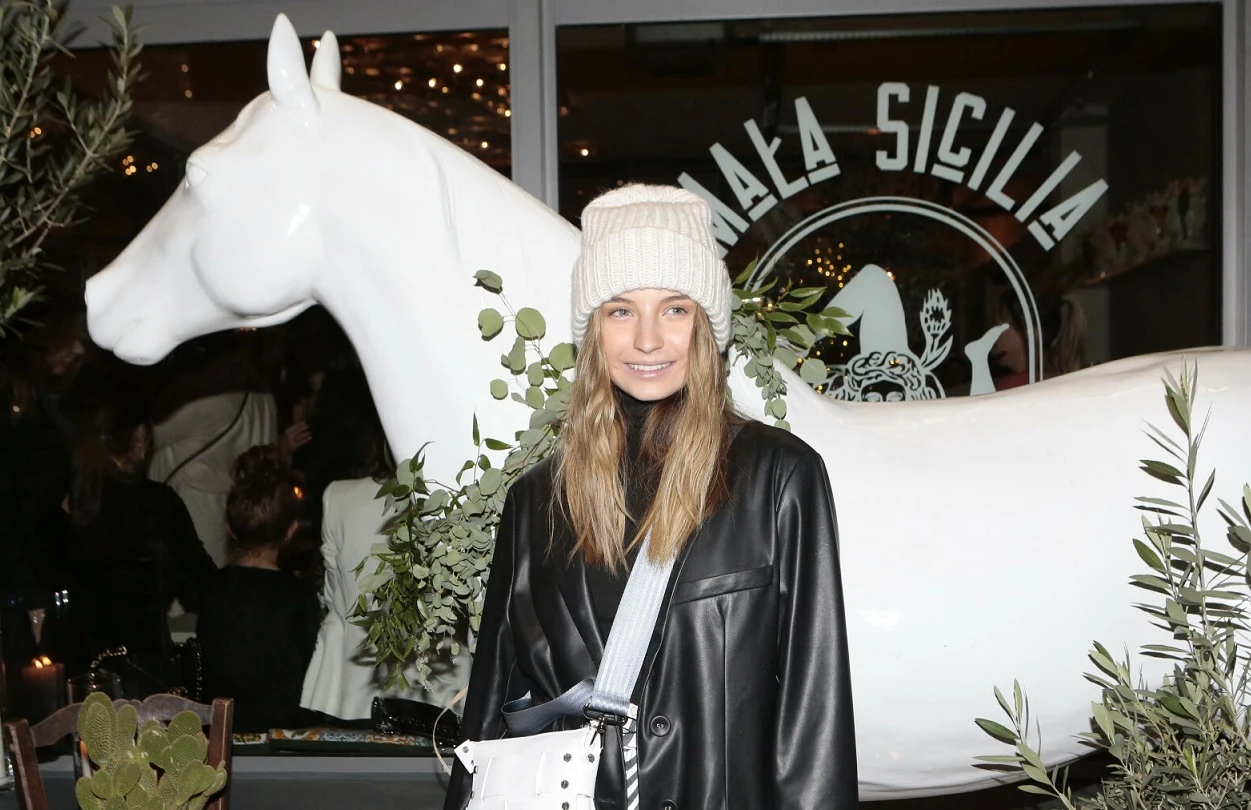 Julia Wieniawa Julia Wieniawa