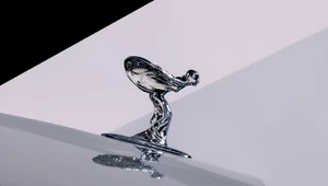 Rolls-Royce zmienia kształt Spirit of Ecstasy – nadchodzi era elektryczności