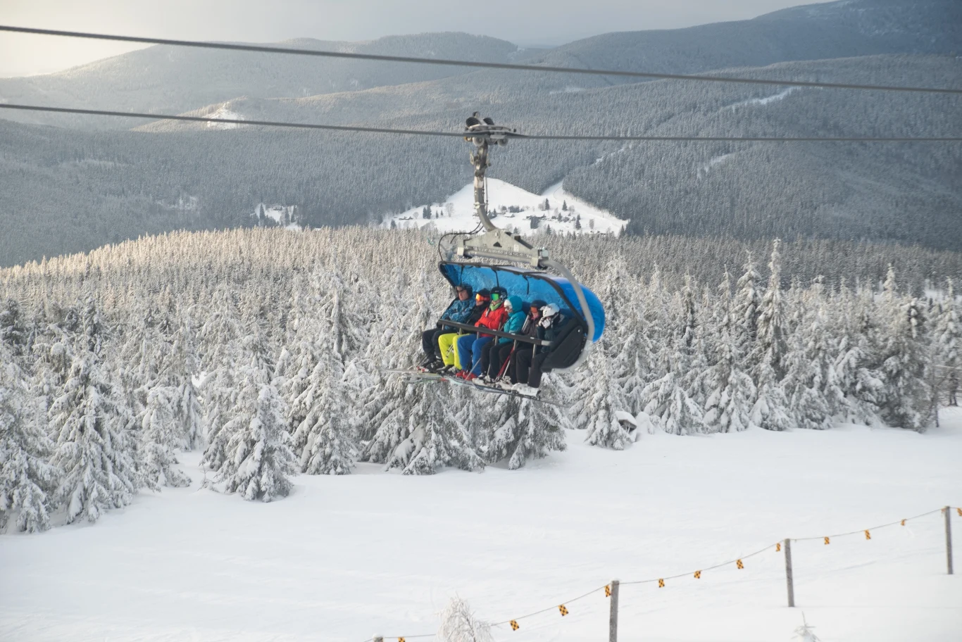 Szpindlerowy Młyn znajduje się w samym sercu czeskich Karkonoszy Szpindlerowy Młyn znajduje się w samym sercu czeskich Karkonoszy
