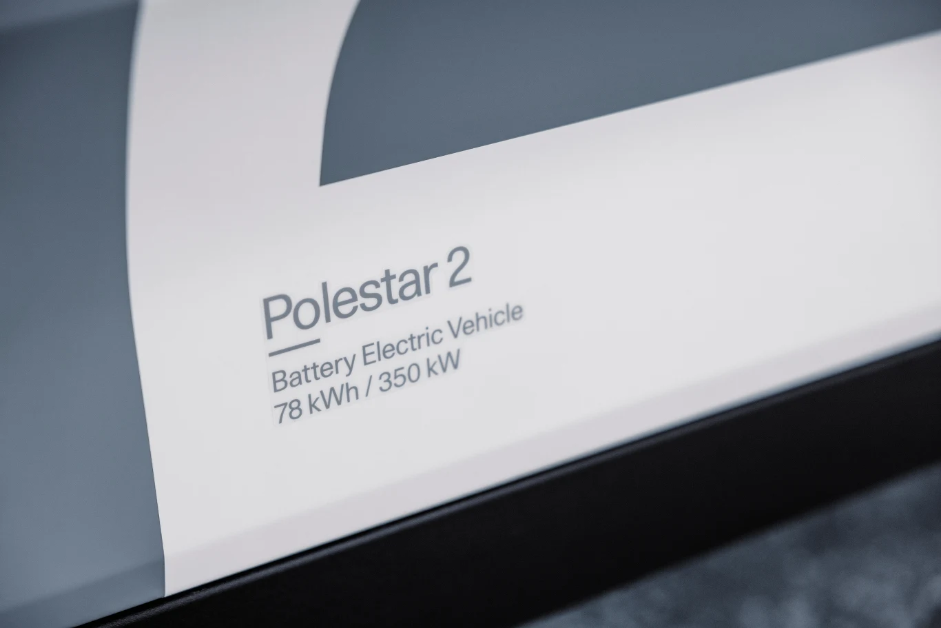 Wyczynowy Polestar 2 na kole podbiegunowym Wyczynowy Polestar 2 na kole podbiegunowym