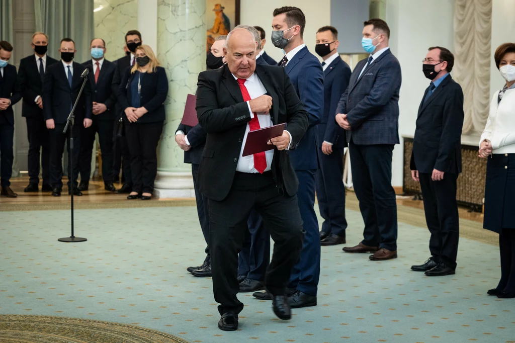Tadeusz Kościński przestaje kierować resortem finansów Tadeusz Kościński przestaje kierować resortem finansów