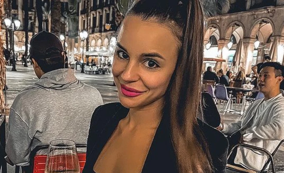 Paulina Nowicka Paulina Nowicka