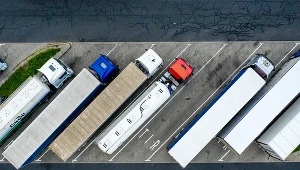 Frimy transportowe przenoszą się do Niemiec. Winne unijny pakiet mobilności i Polski Ład?