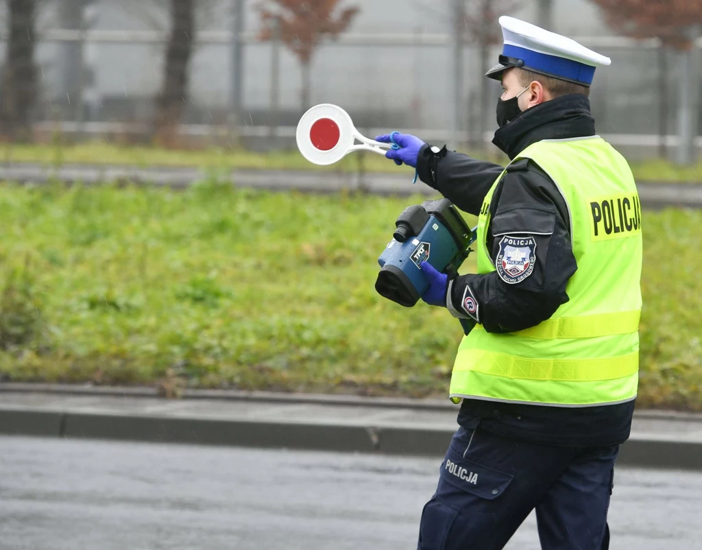 Czy nowy taryfikator sprawił, że kierowcy w Polsce zwolnili?