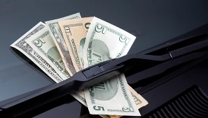 Dolar czeka na dane o inflacji 