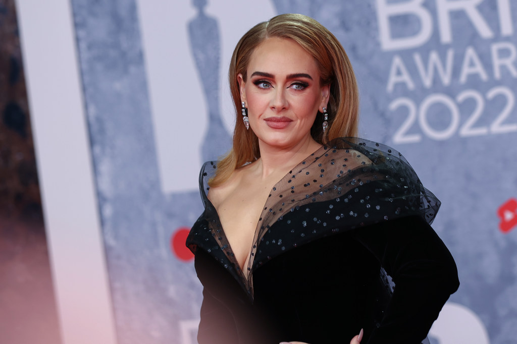 Adele na gali Brit Awards 2022