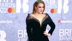 Najciekawsze kreacje Brit Awards 2022. Kto wypadł najlepiej?