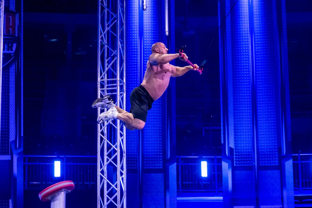 W najnowszej edycji "Ninja Warrior" wystąpi "Hardkorowy Koksu"