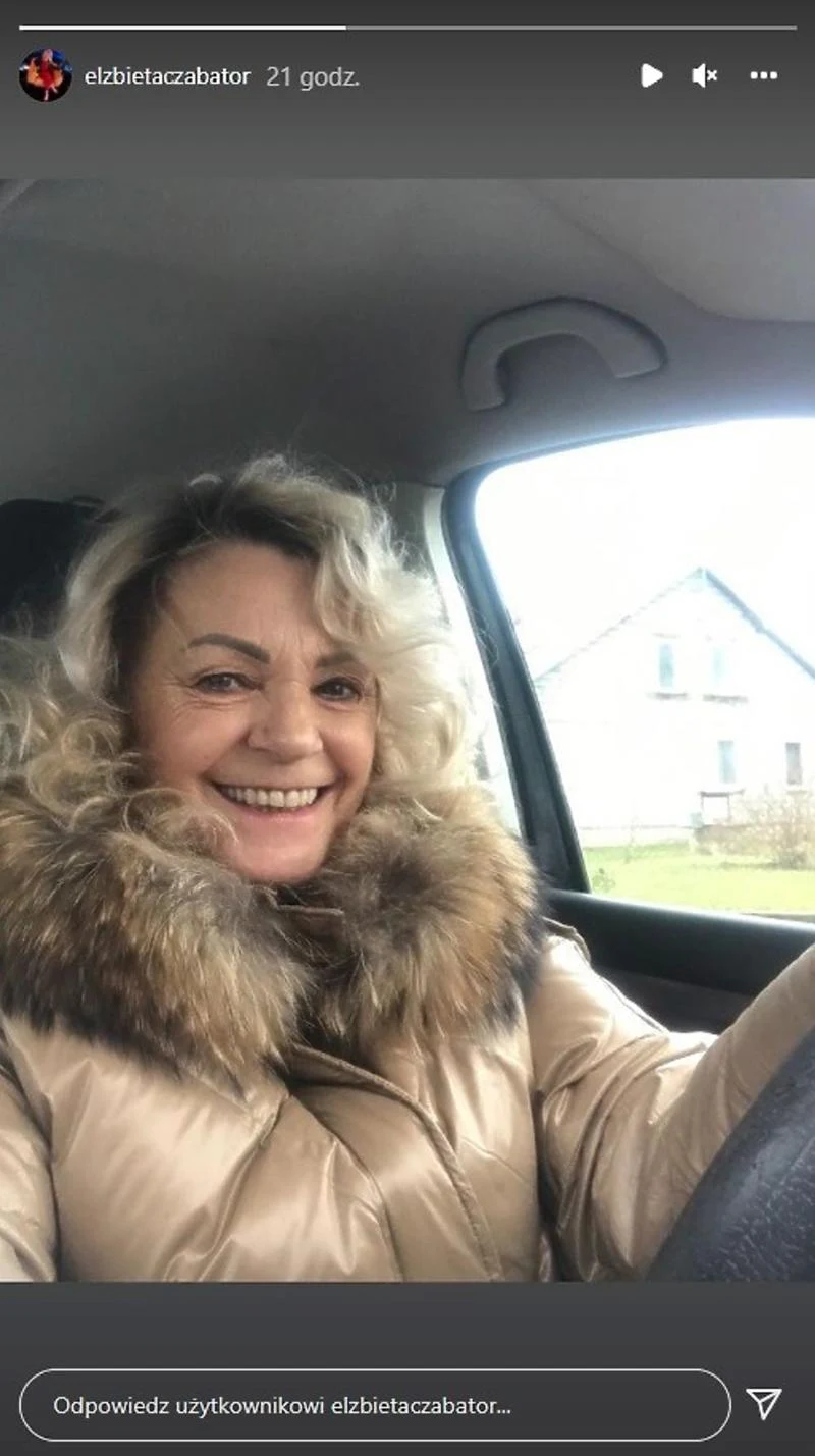 https://www.instagram.com/elzbietaczabator/