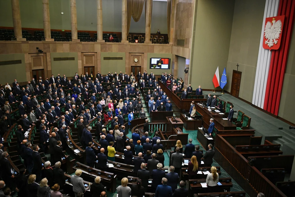 Posłowie na sali obrad Sejmu w Warszawie Posłowie na sali obrad Sejmu w Warszawie