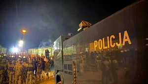 Bunt w strzeżonym ośrodku dla cudzoziemców znajdującym się na terenie Ośrodka Szkoleń Poligonowych Wojsk Lądowych (25.11.2021 r.)