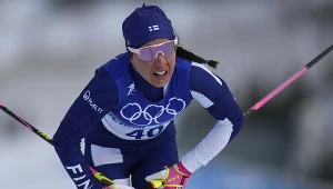 Kerttu Niskanen na trasie biegu na 10 km stylem klasycznym podczas igrzysk Pekin 2022