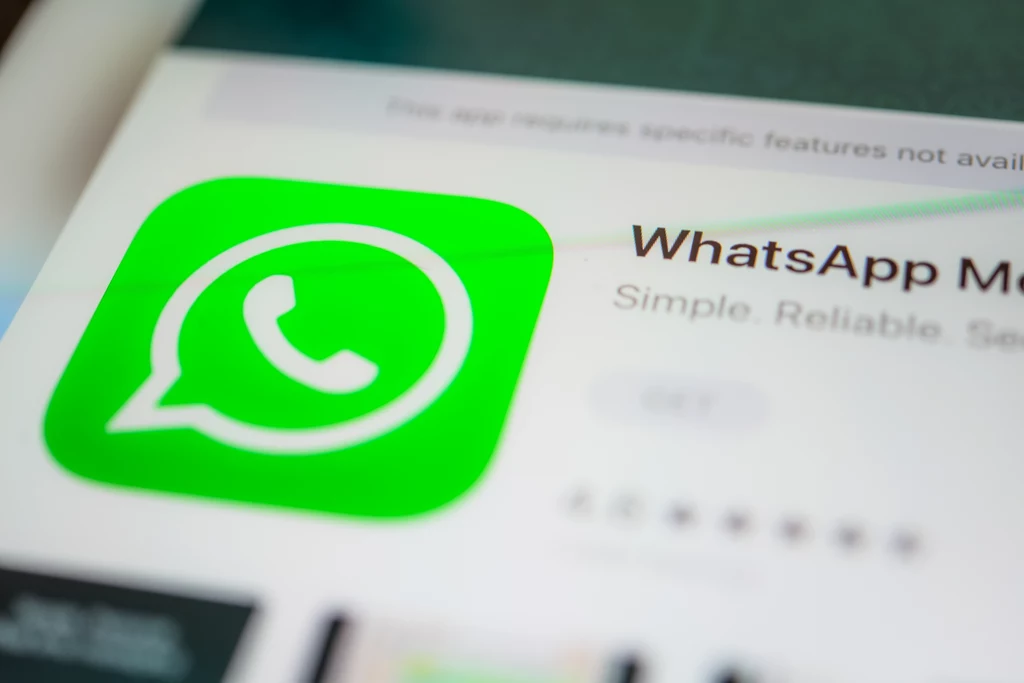 WhatsApp dostępny jest na telefony z systemem Android oraz iOS