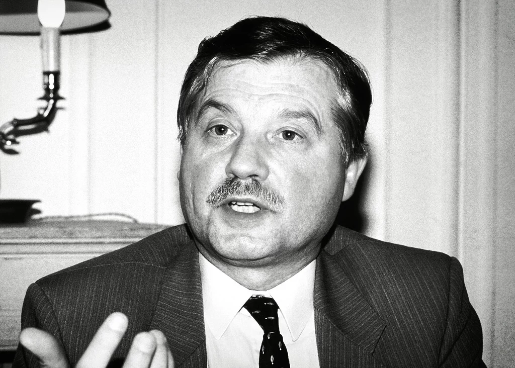 Zmrał Luc Montagnier, francuski specjalista ds. AIDS Zmrał Luc Montagnier, francuski specjalista ds. AIDS