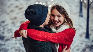 Życzenia na Walentynki 2022 powinny być jak najbardziej spersonalizowane. W końcu to Święto Zakochanych! 