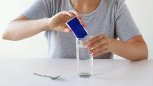 Nimesulid - popularny lek na receptę. Czy powinieneś mieć go w apteczce?