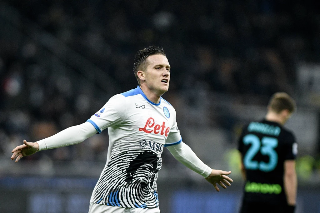 Piotr Zieliński i jego Napoli w sobotę podejmie lidera Serie A - Inter Piotr Zieliński i jego Napoli w sobotę podejmie lidera Serie A - Inter