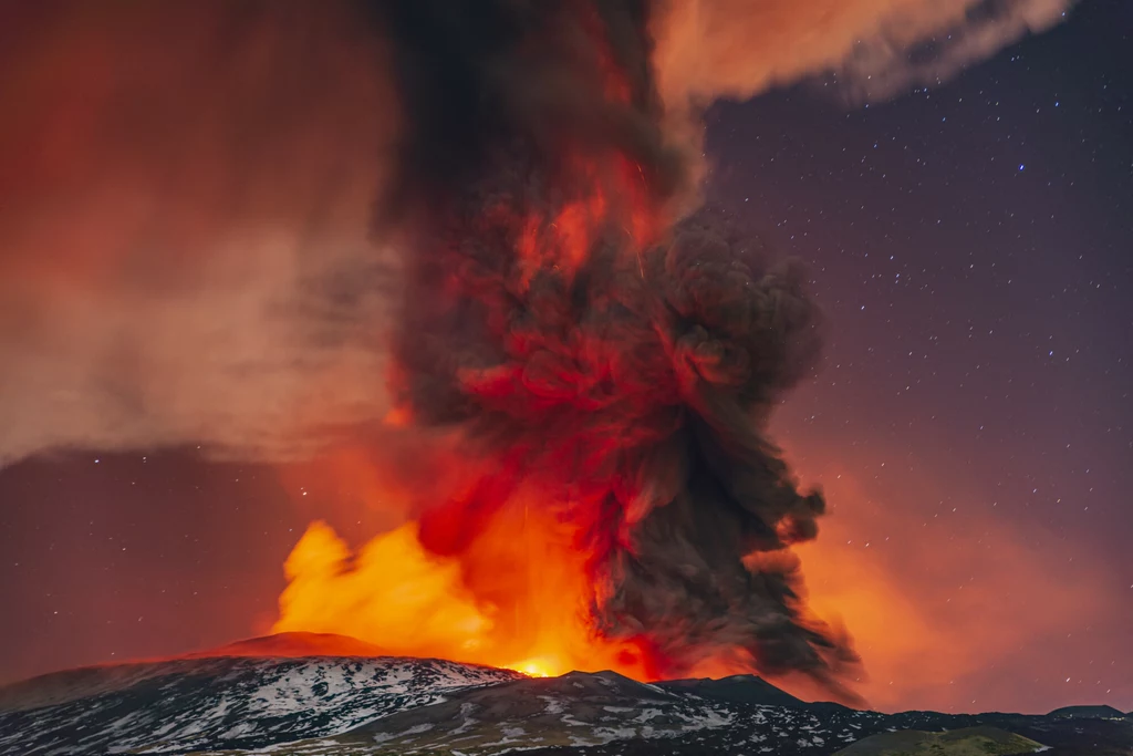 Wulkan Etna wybuchł ponownie 10 lutego Wulkan Etna wybuchł ponownie 10 lutego