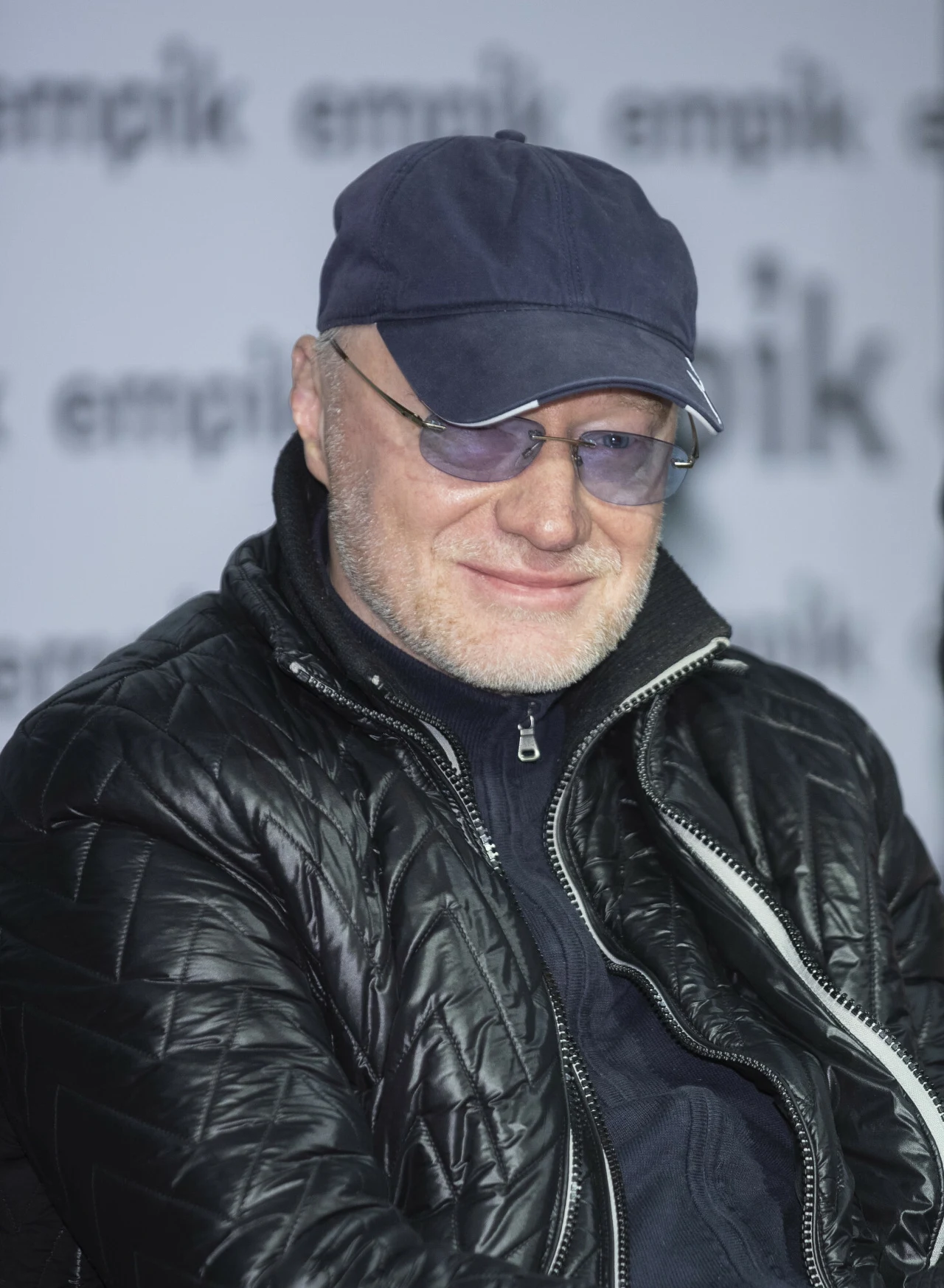 Robert Janson już od dawna nie pokazuje się publicznie Robert Janson już od dawna nie pokazuje się publicznie