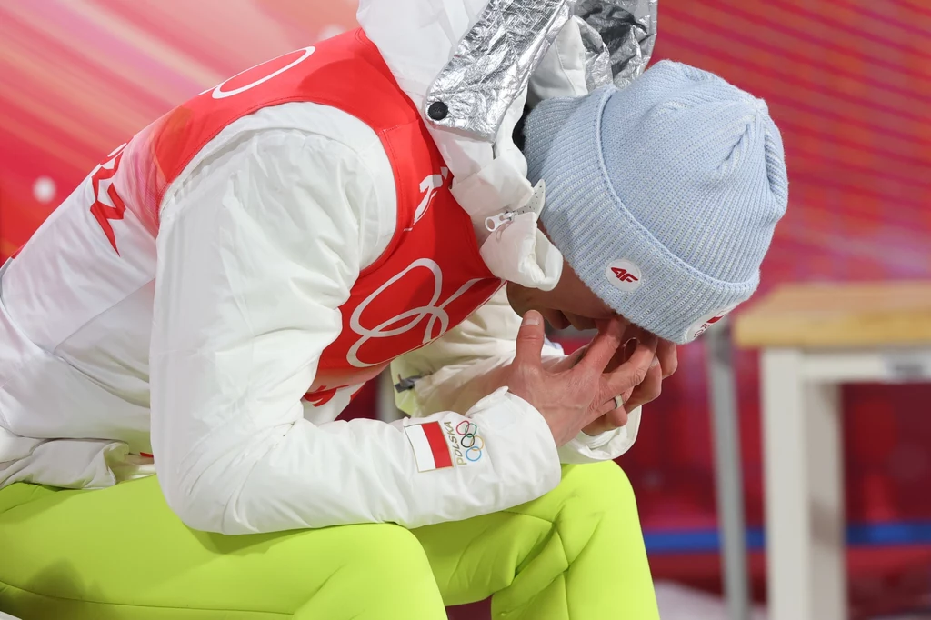 Kamil Stoch po konkursie w Pekinie Kamil Stoch po konkursie w Pekinie