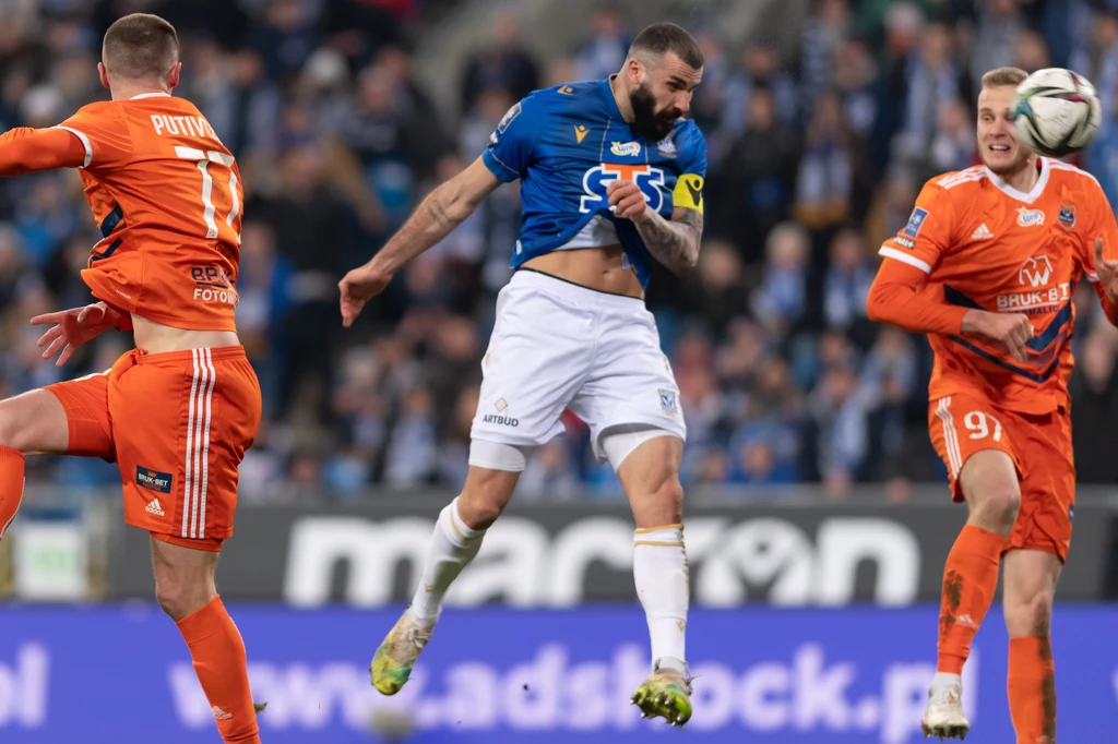 Gol Mikaela Ishaka na 1-0 dla Lecha Poznań