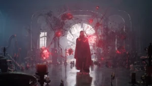 Benedict Cumberbatch w scenie z filmu "Doktor Strange w multiwersum obłędu"