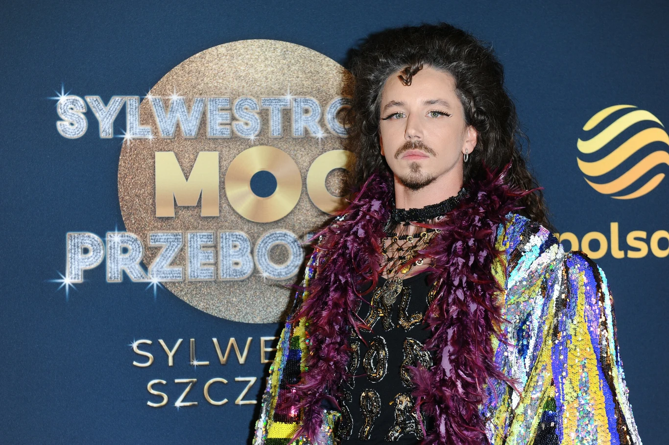 Michał Szpak będzie prowadzącym za kulisami gali Bestsellery Empiku 2021 Michał Szpak będzie prowadzącym za kulisami gali Bestsellery Empiku 2021