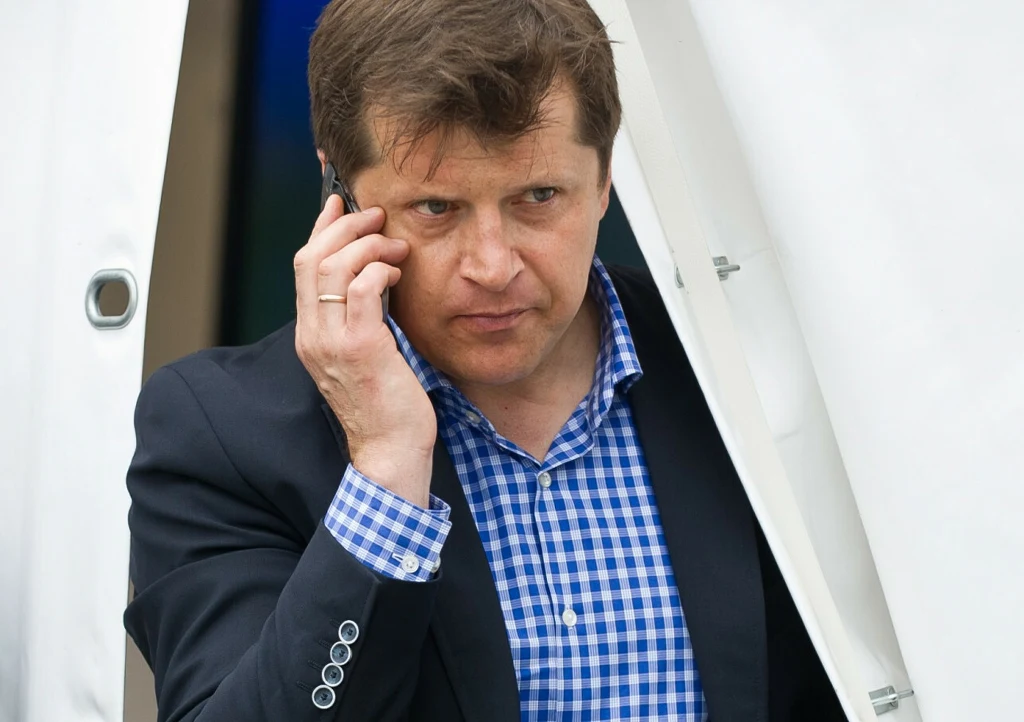 Media obiegła niepokojąca wieść o stanie zdrowia Cezarego Kucharskiego Media obiegła niepokojąca wieść o stanie zdrowia Cezarego Kucharskiego