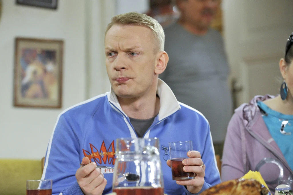 Bartosz Żukowski w "Świecie według Kiepskich" Bartosz Żukowski w "Świecie według Kiepskich"