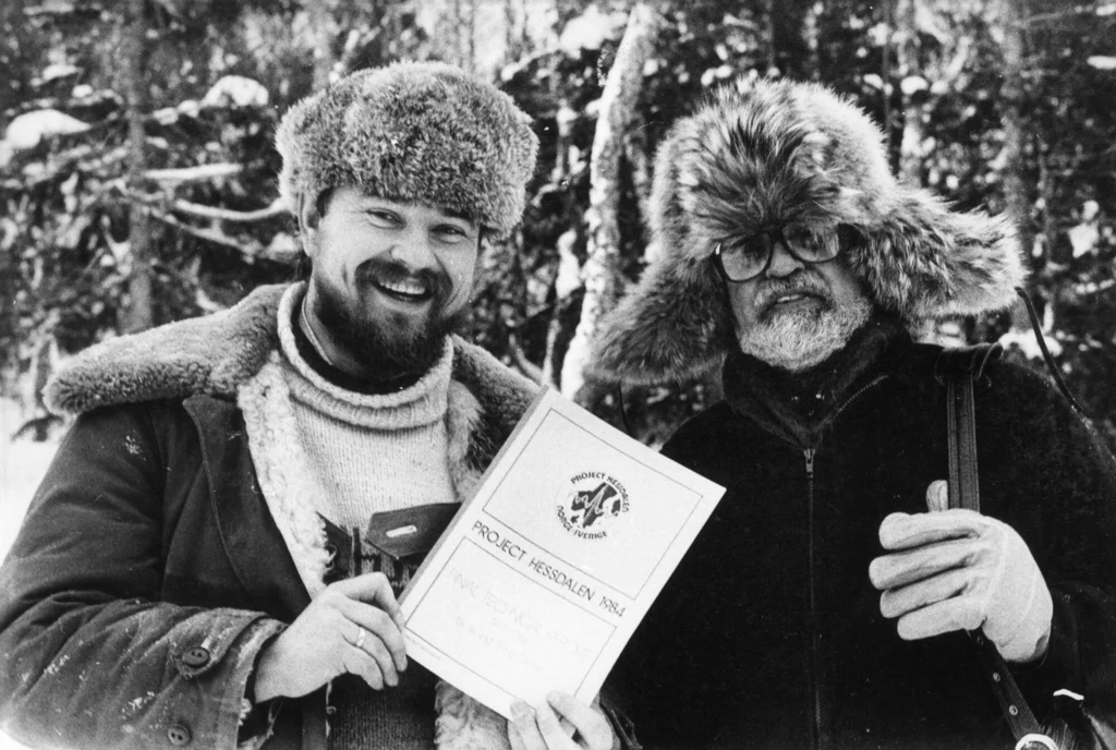 Dyrektor "Projektu Hessdalen" Erling Strand (z lewej) i Josef Allen Hynek w 1985 r. 