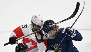 Susanna Tapani (z prawej) strzeliła gola w osłabieniu