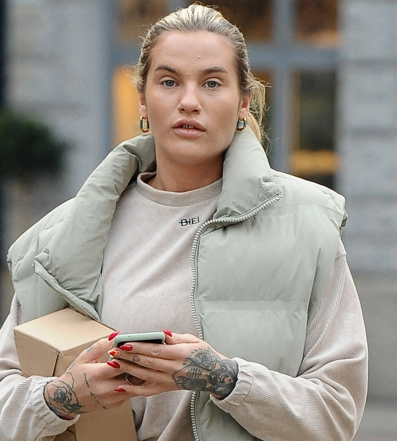 Karolina Gilon Karolina Gilon