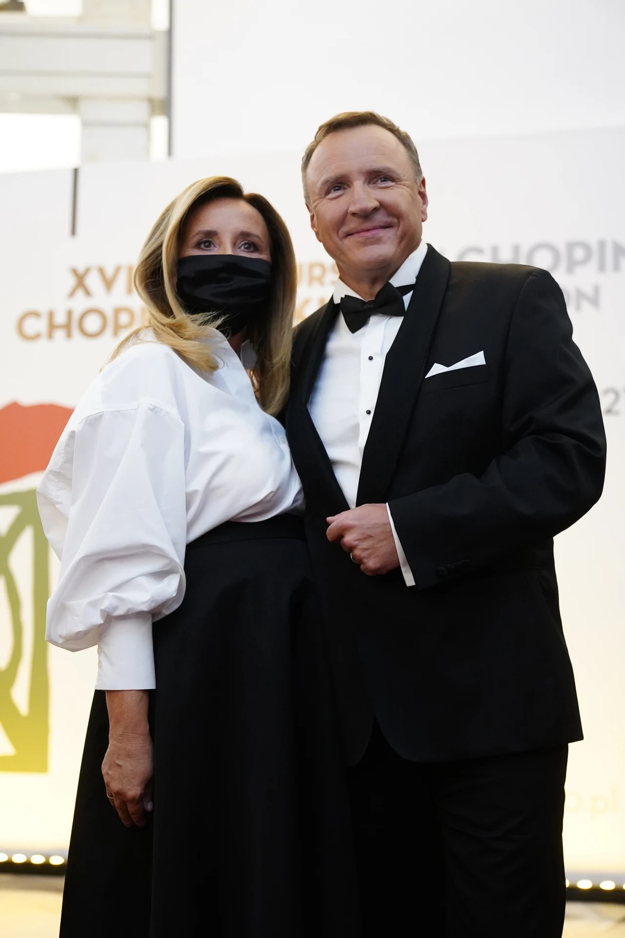 Jacek Kurski to człowiek budzący liczne kontrowersje - po uzyskaniu rozwodu kościelnego ponownie się ożenił Jacek Kurski to człowiek budzący liczne kontrowersje - po uzyskaniu rozwodu kościelnego ponownie się ożenił