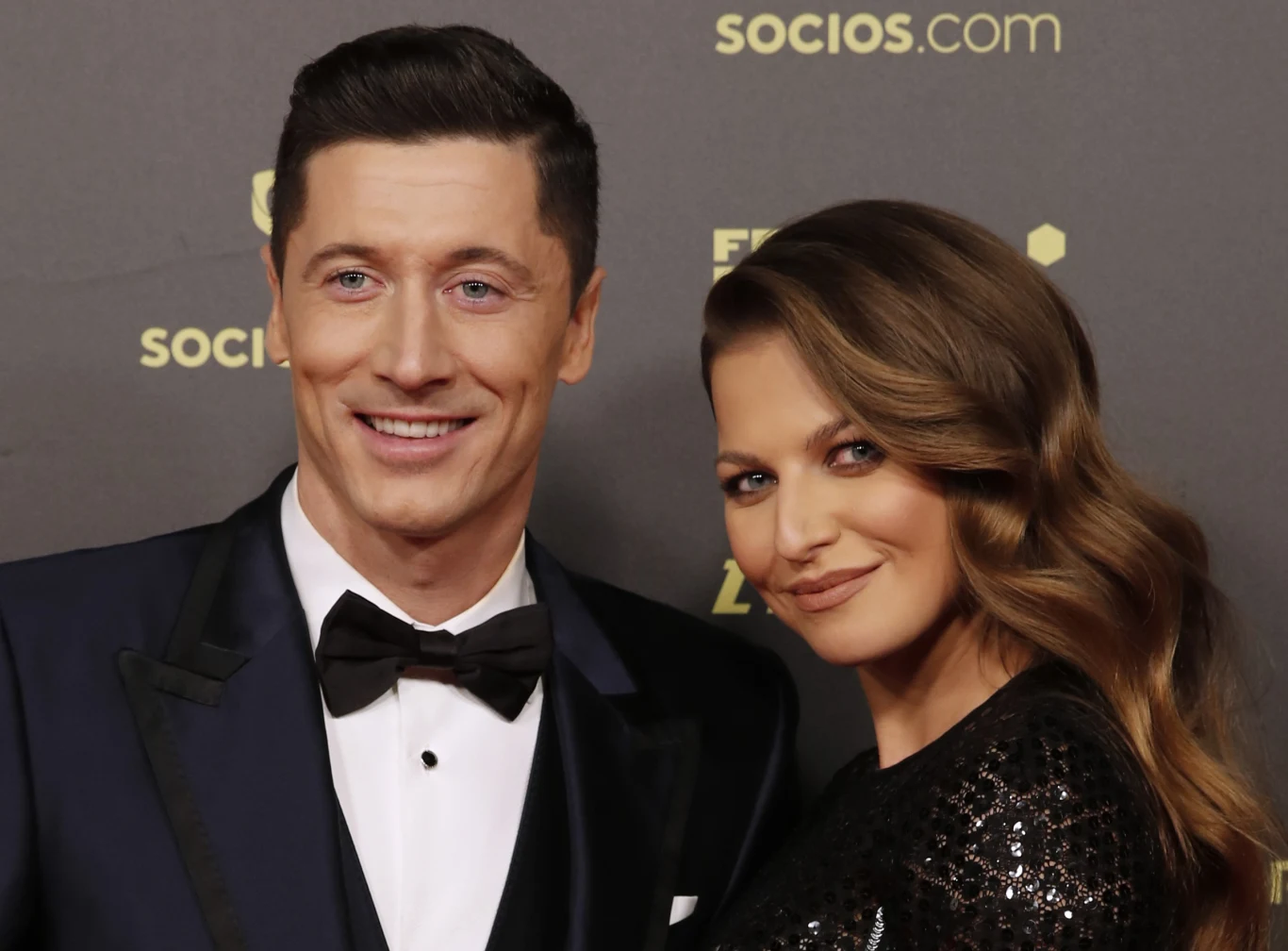 Anna Lewandowska i Robert Lewandowski są małżeństwem od 2013 roku Anna Lewandowska i Robert Lewandowski są małżeństwem od 2013 roku