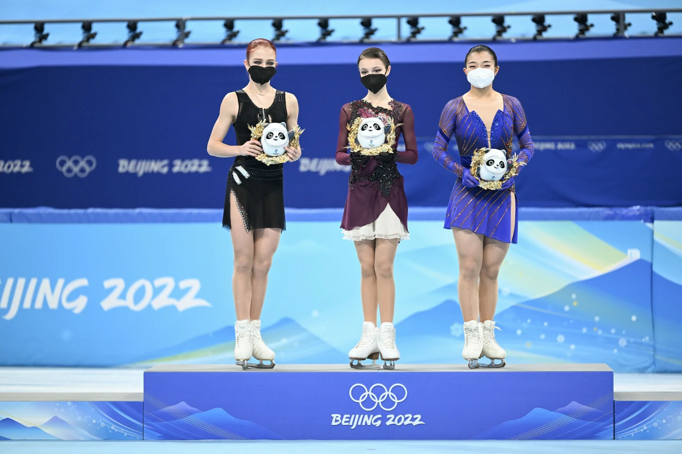 Aleksandra Trusowa, Anna Szczerbakowa i Sakamoto Kaori, igrzyska olimpijskie w Pekinie Aleksandra Trusowa, Anna Szczerbakowa i Sakamoto Kaori, igrzyska olimpijskie w Pekinie