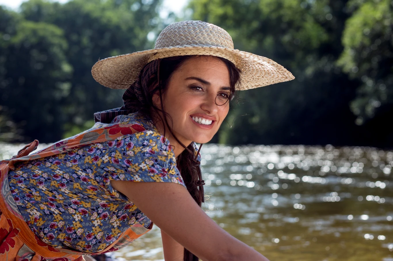 Penelope Cruz w filmie Ból i Blask, Gutek Film