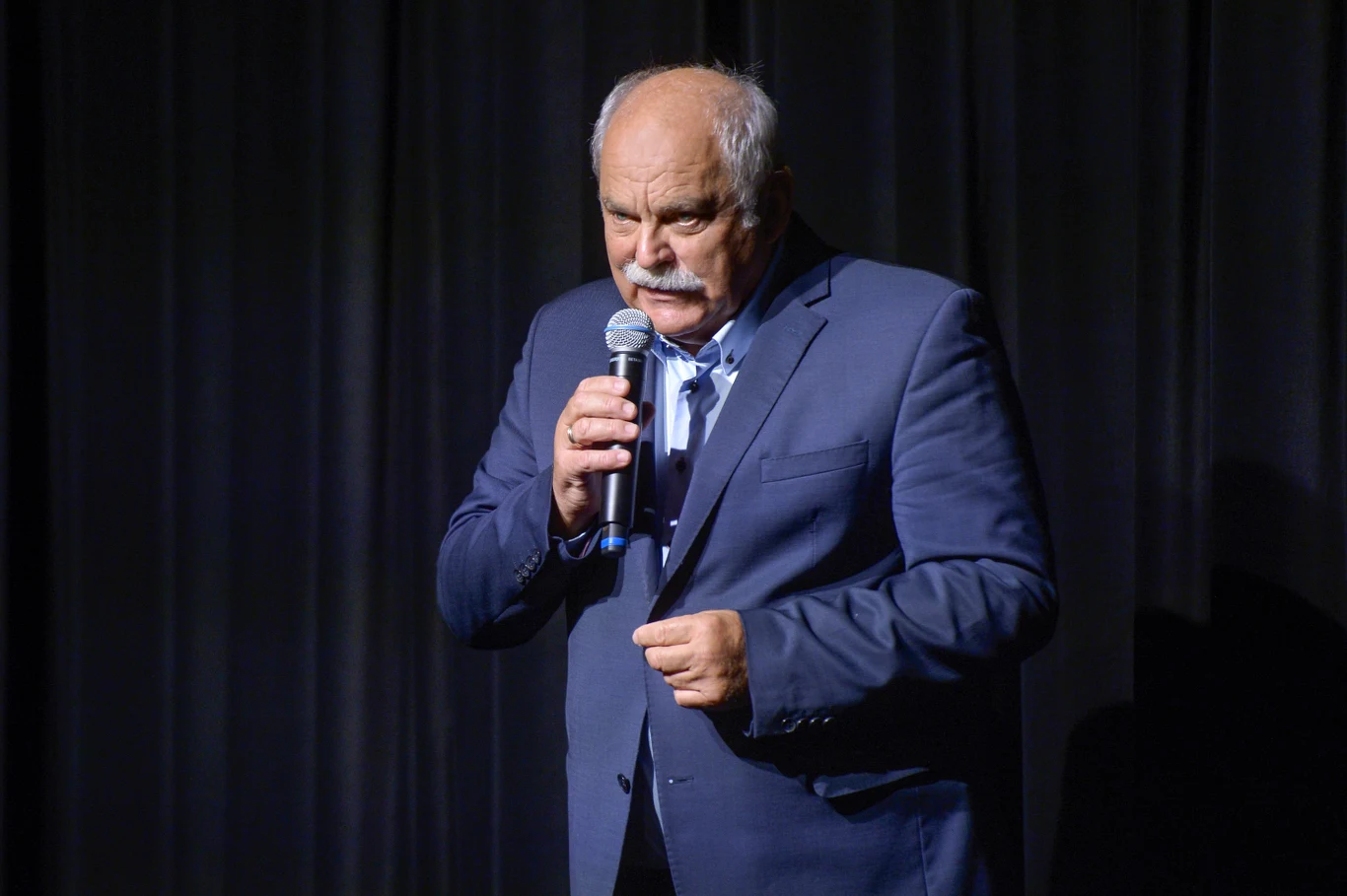 Krzysztof Szuster jest od lutego 2020 roku prezesem Związku Artystów Scen Polskich (ZASP)