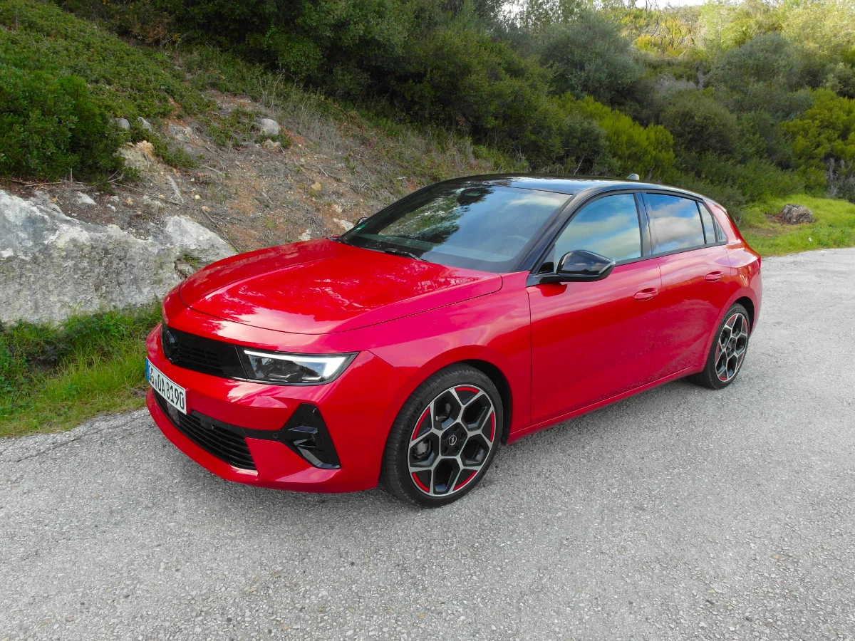 Opel Astra 2022