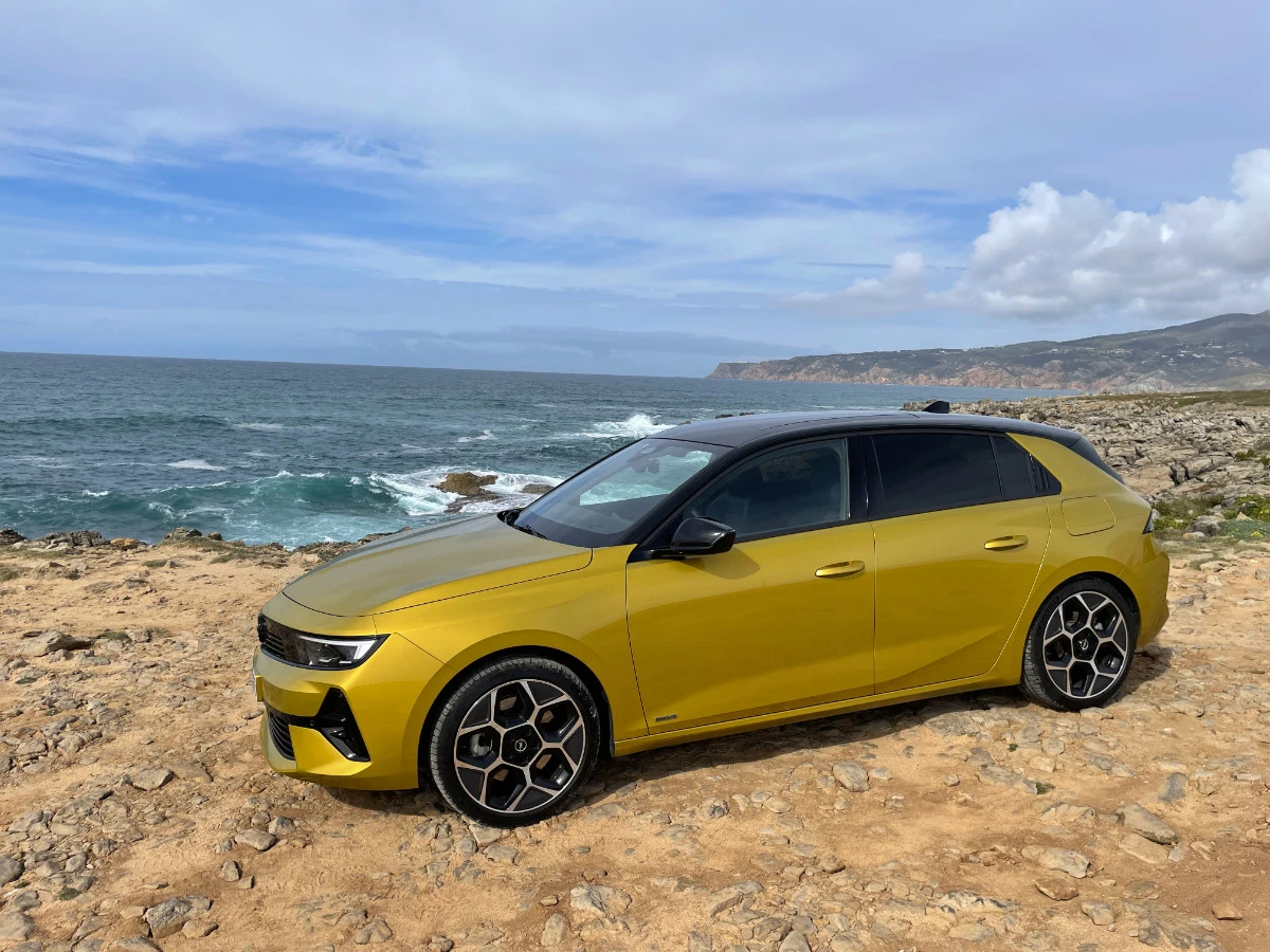 Opel Astra 2022