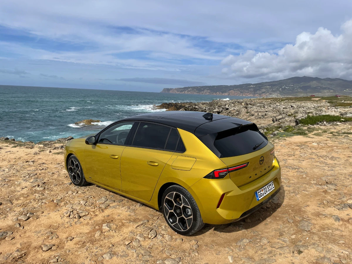 Opel Astra 2022