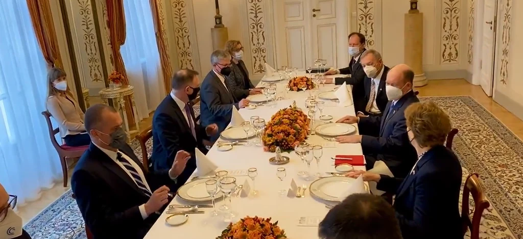 Spotkanie Andrzeja Dudy z amerykańskimi senatorami Spotkanie Andrzeja Dudy z amerykańskimi senatorami