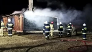 Dobry Las. Pożar drewnianego domu